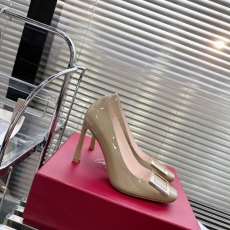 Roger Vivier Shoes